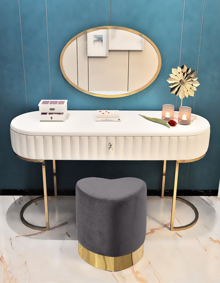 Heart Velvet Upholstered Stool