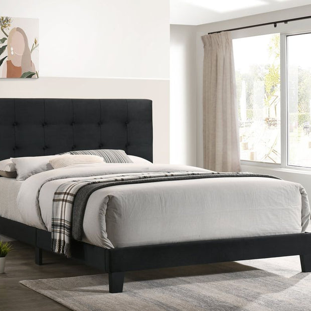 930 Black Platform Bed