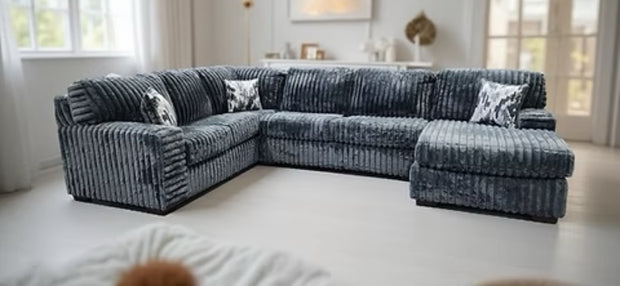 S319 Austin Sectional