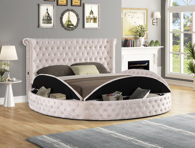 Cama negra de lujo