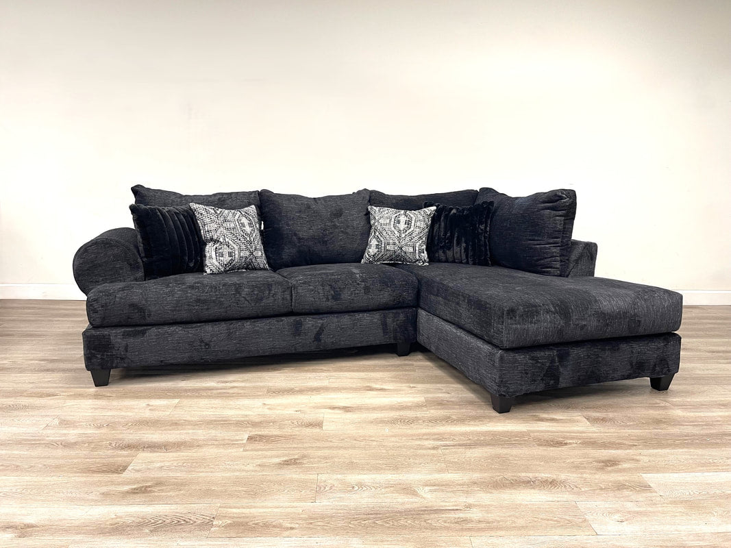 910 Black Sectional