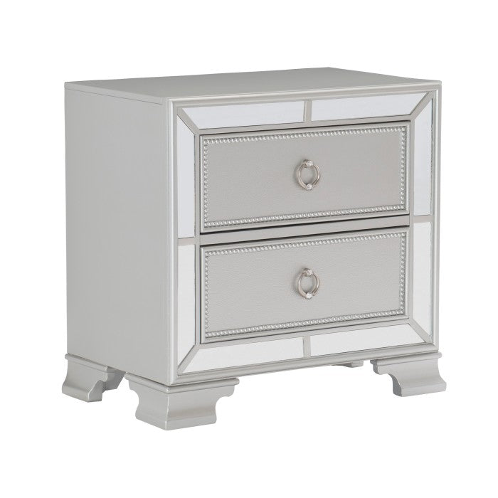 1646 Avondale Champagne Bedroom Set