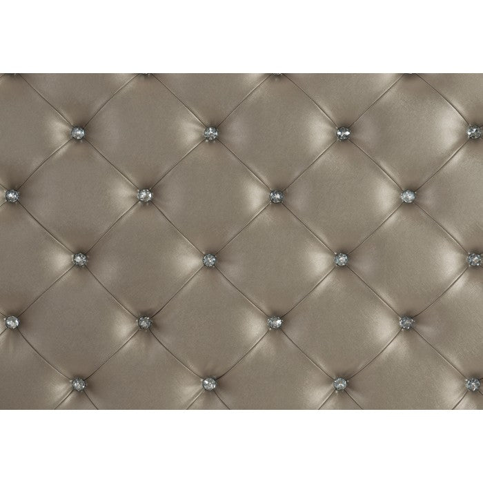 1646 Avondale Champagne Bedroom Set