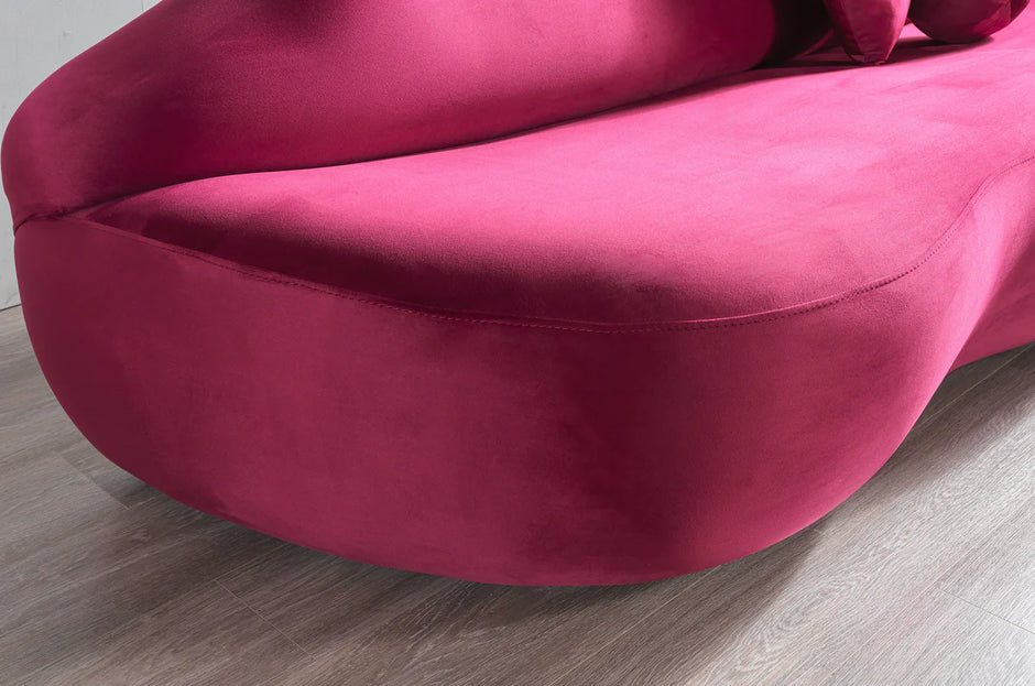 Lips Velvet Loveseat 81"