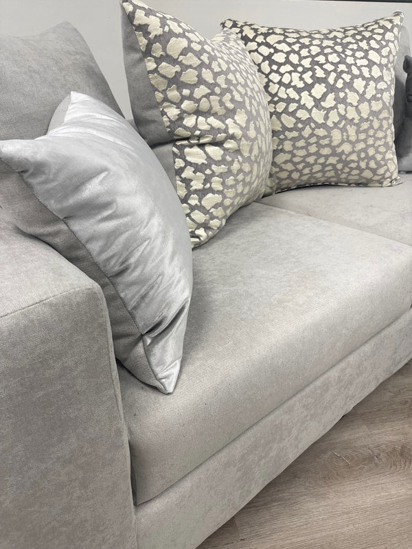110 Hollywood Grey Sofa & Loveseat