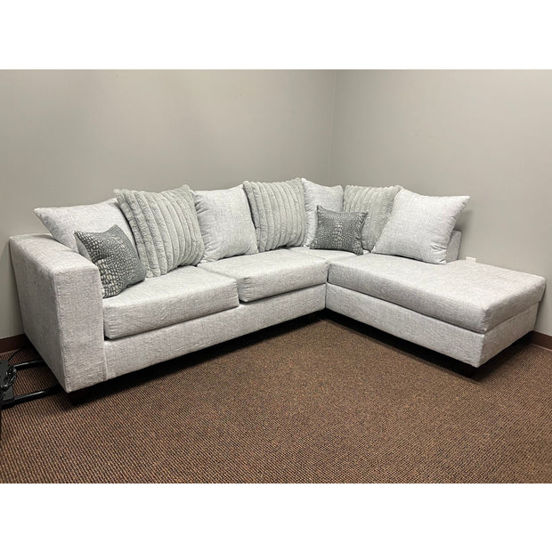600 White Sectional