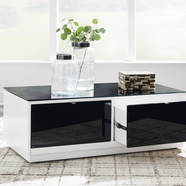 T756 - Occasional Table Set