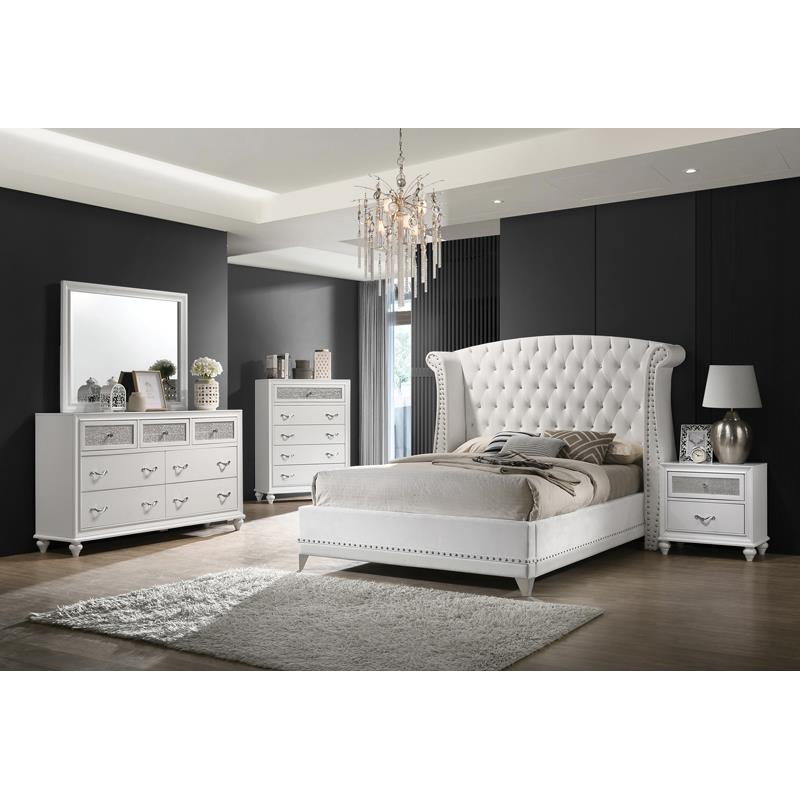 300843 Barzini White Bedroom Set