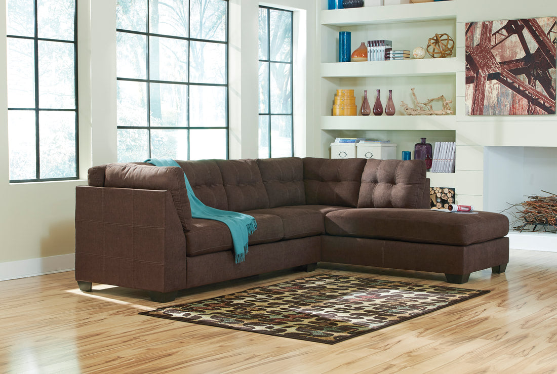 Ashley 45221 Maier Sectional