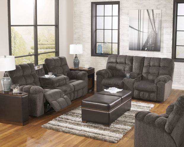 Ashley 58300 Acieona Sofá y Loveseat
