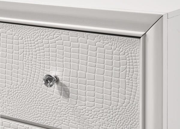 B4310 Lyssa White Bedroom Set