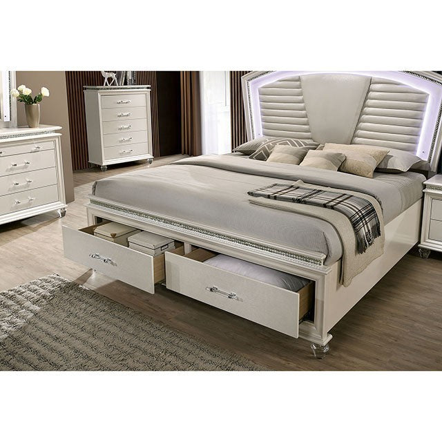 CM7899 MADDIE BEDROOM SET