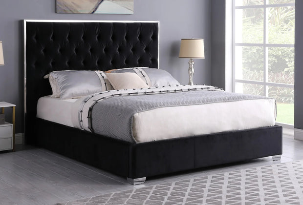 B600 Rose Black Bed