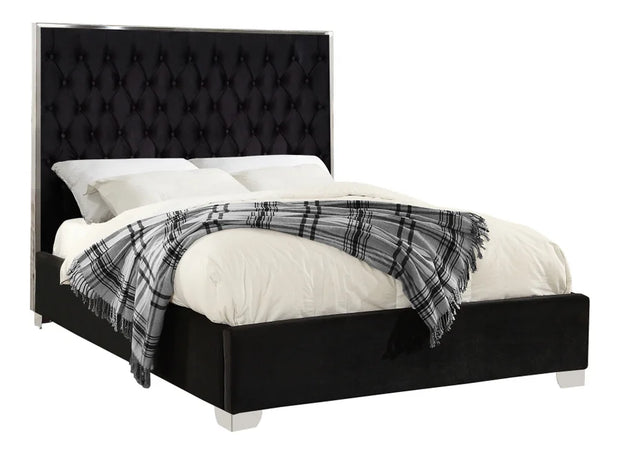 B600 Rose Black Bed