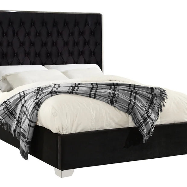 B600 Rose Black Bed
