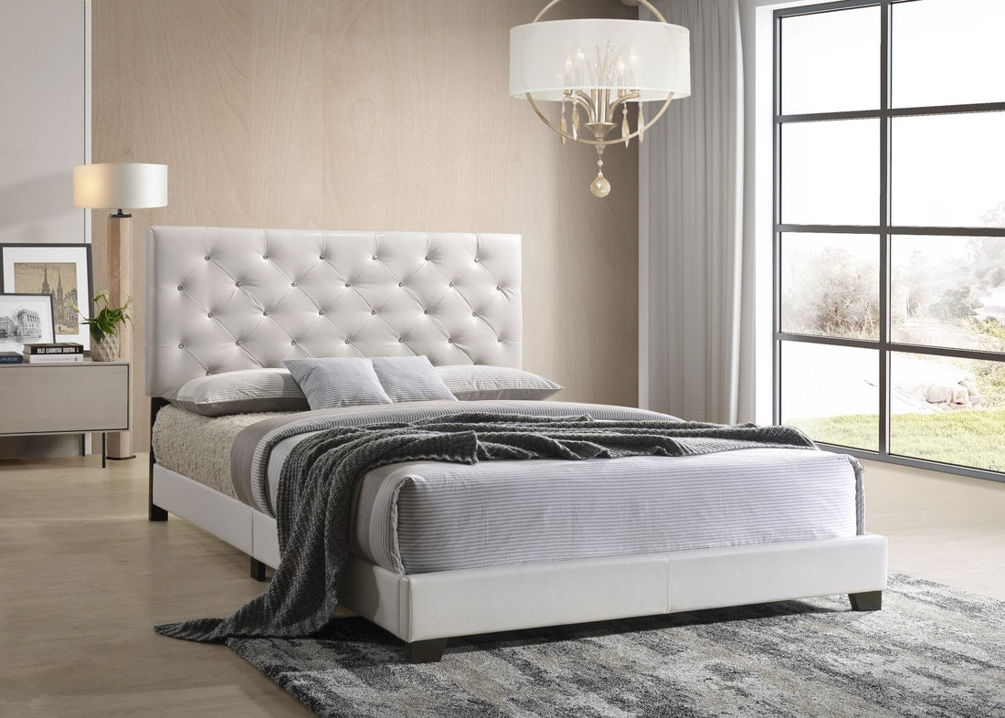 HH2018 White Bed