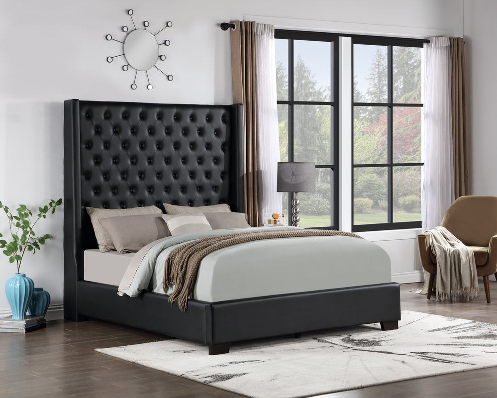 HH450 Black Leather Bed