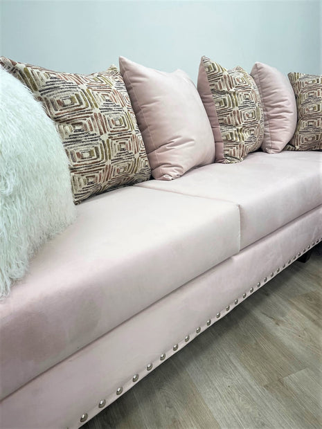 200 Pink Sectional Nailheads