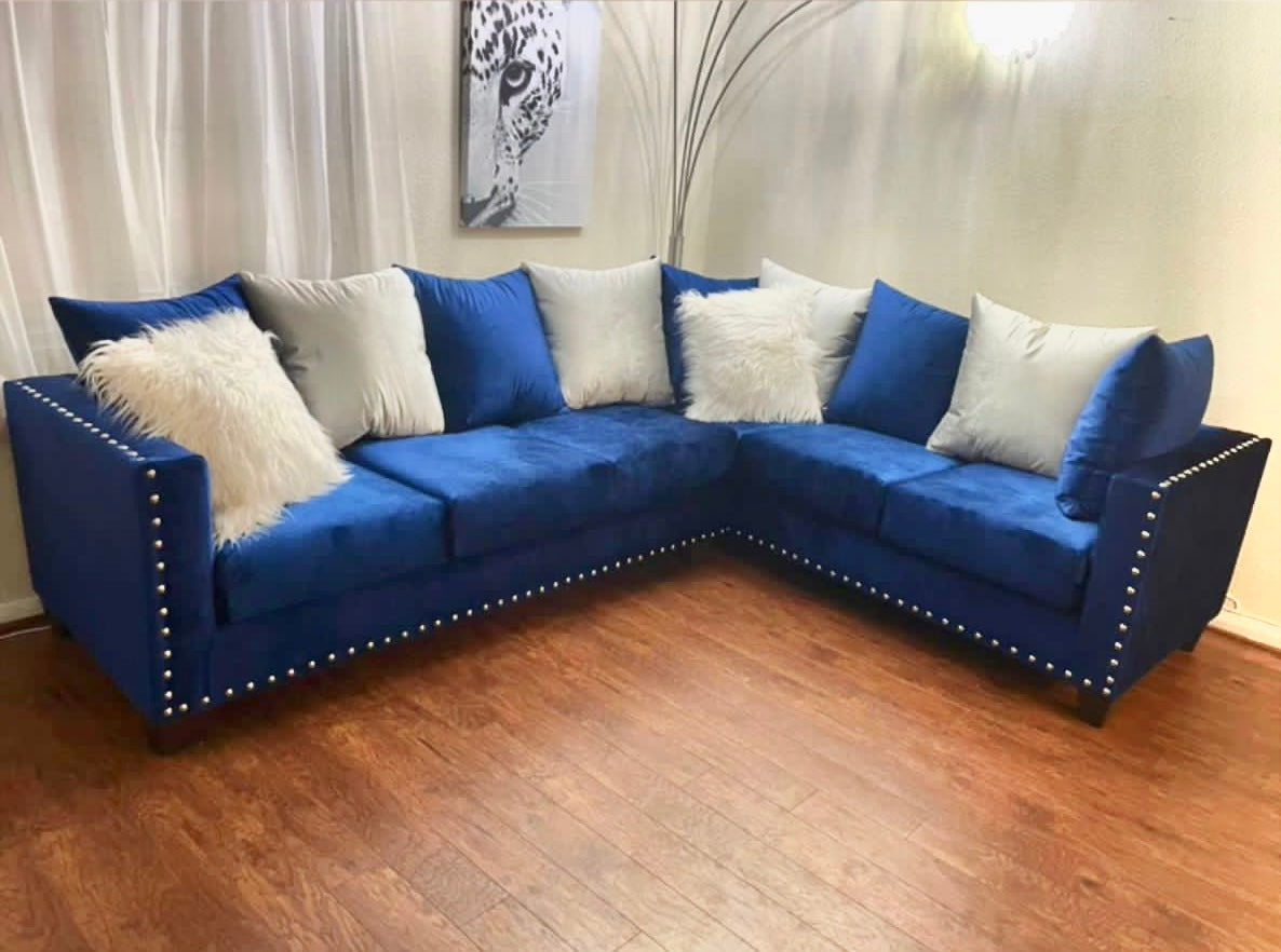 8000 Blue/Silver Sectional Nailheads