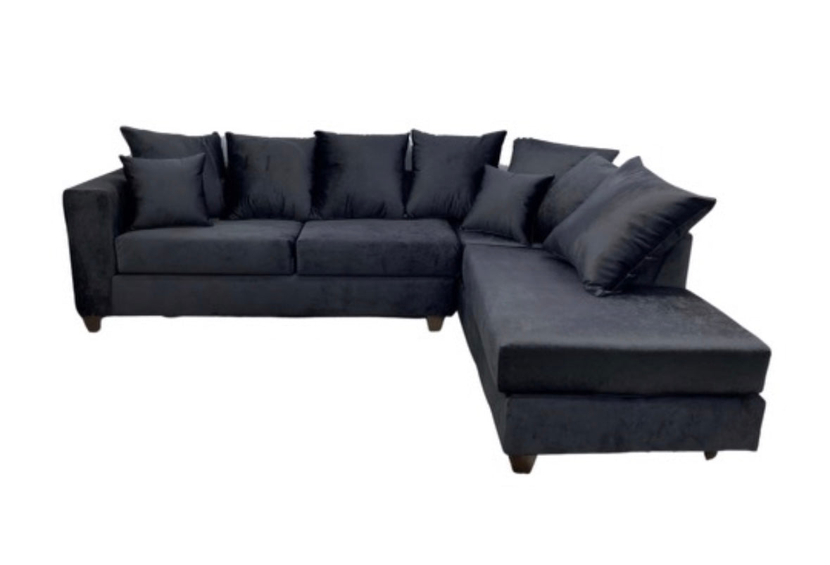 300 Polo Black Sectional